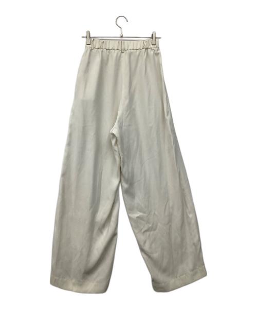 Conte（コンテ）Conte (コンテ) UNITED ARROWS (ユナイテッドアローズ) スエードライク タックワイドパンツ アイボリー サイズ:38の古着・服飾アイテム