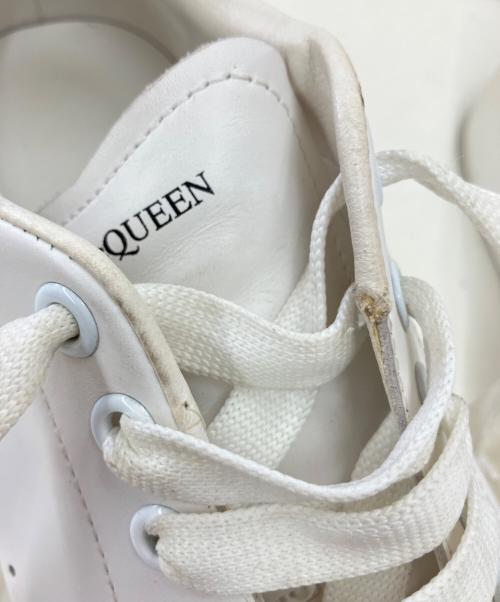 ALEXANDER McQUEEN（アレキサンダーマックイーン）ALEXANDER McQUEEN (アレキサンダーマックイーン) レースアップスニーカー ホワイト サイズ:26.5の古着・服飾アイテム