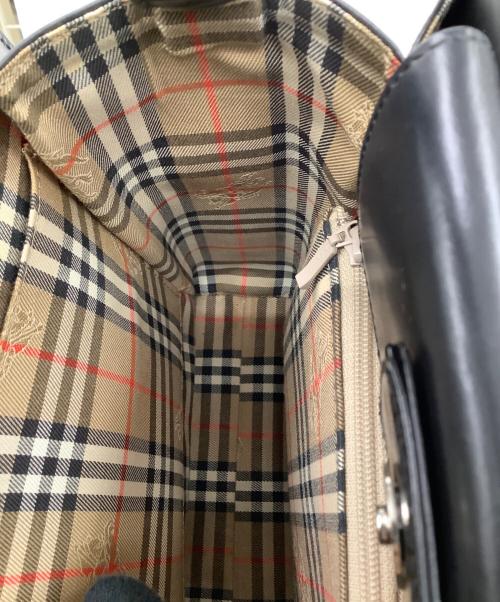 BURBERRY（バーバリー）BURBERRY (バーバリー) ワンショルダーバッグ ブラックの古着・服飾アイテム