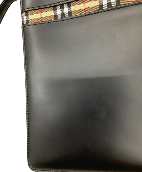 BURBERRY（バーバリー）BURBERRY (バーバリー) ワンショルダーバッグ ブラックの古着・服飾アイテム
