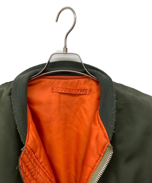 CONCORD INDUSTRIES,INC（コンコルドインダストリーズインク）CONCORD INDUSTRIES,INC (コンコルドインダストリーズインク) 70's 民間 ワッペンリバーシブルMA-1ジャケット カーキ サイズ:Mの古着・服飾アイテム