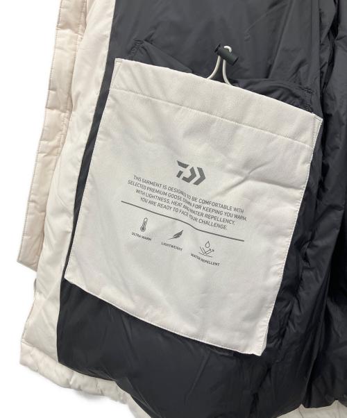 DAIWA（ダイワ）DAIWA (ダイワ) ダウンジャケット アイボリー サイズ:XL 未使用品の古着・服飾アイテム