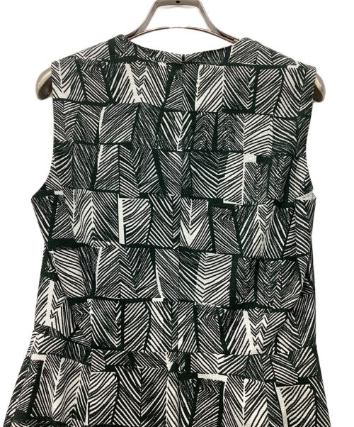 MaxMara（マックスマーラ）MaxMara (マックスマーラ) ノースリーブワンピース グリーン サイズ:42の古着・服飾アイテム
