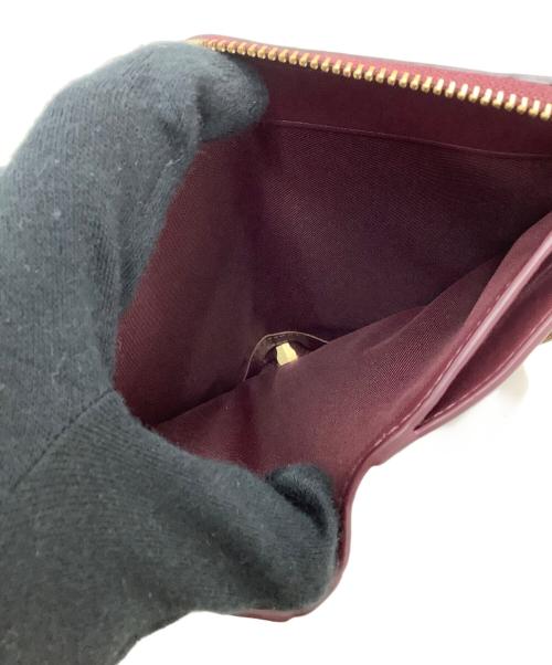 COACH（コーチ）COACH (コーチ) エッセンシャル ミディアム ジップ アラウンド ウォレット ボルドーの古着・服飾アイテム