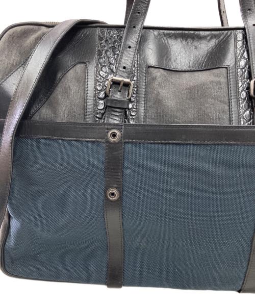 DRIES VAN NOTEN（ドリスヴァンノッテン）DRIES VAN NOTEN (ドリスヴァンノッテン) 異素材 型押しブリーフケース ネイビー×ブラックの古着・服飾アイテム