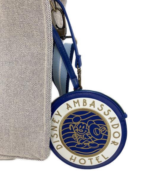Disney AMBASSADOR HOTEL（ディズニーアンバサダーホテル）Disney AMBASSADOR HOTEL (ディズニーアンバサダーホテル) 2WAYバッグ アイボリー×ネイビーの古着・服飾アイテム