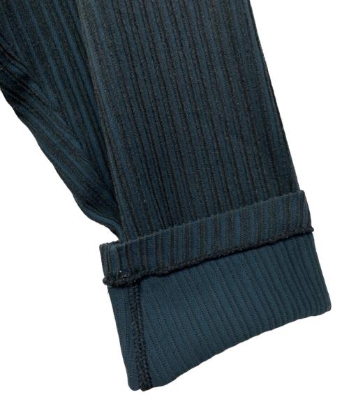 ISSEY MIYAKE MEN（イッセイミヤケメン）ISSEY MIYAKE MEN (イッセイミヤケメン) 長袖カットソー グリーン サイズ:3の古着・服飾アイテム