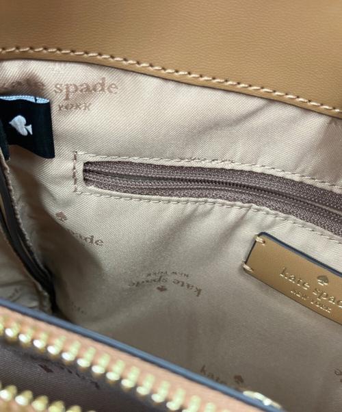Kate Spade（ケイトスペード）Kate Spade (ケイトスペード) ノット コンバーチブル キャリーオール ブラウンの古着・服飾アイテム