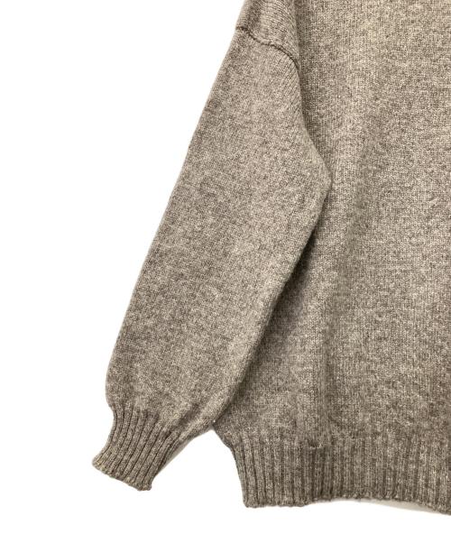 Jamieson’s Knitwear（ジャミーソンズニットウェア）Jamieson’s Knitwear (ジャミーソンズニットウェア) クルーネックニット グレー サイズ:Mの古着・服飾アイテム