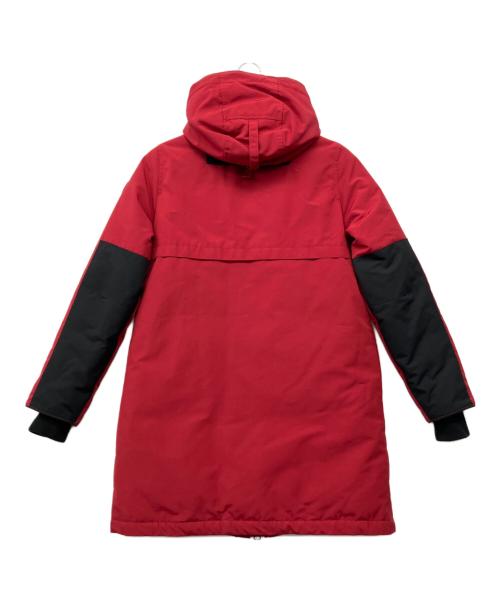 CANADA GOOSE（カナダグース）CANADA GOOSE (カナダグース) CANMORE PARKA レッド サイズ:Sの古着・服飾アイテム
