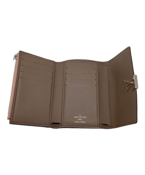 LOUIS VUITTON（ルイ ヴィトン）LOUIS VUITTON (ルイ ヴィトン) 3つ折り財布 ピンクの古着・服飾アイテム