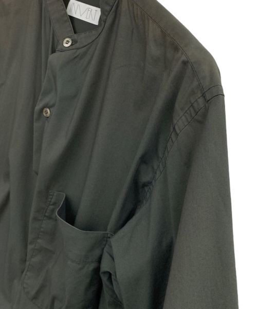 INVERT（インバート）INVERT (インバート) シャツ オリーブ サイズ:Mの古着・服飾アイテム