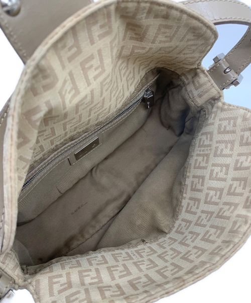 FENDI（フェンディ）FENDI (フェンディ) ハンドバッグ ベージュの古着・服飾アイテム