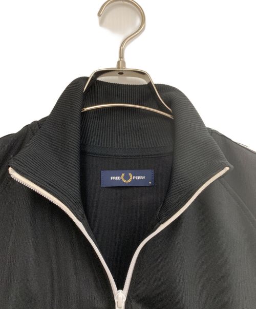 FRED PERRY（フレッドペリー）FRED PERRY (フレッドペリー) トラックジャケット ブラック サイズ:Mの古着・服飾アイテム