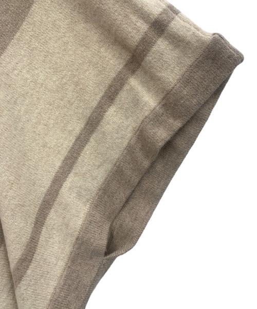 DRWCYS（ドロシーズ）DRWCYS (ドロシーズ) アンゴラ混フリンジニットポンチョ ベージュ サイズ:FREEの古着・服飾アイテム