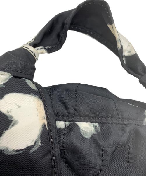 Marc by Marc Jacobs（マークバイマークジェイコブス）Marc by Marc Jacobs (マークバイマークジェイコブス) リュック ブラック×ホワイトの古着・服飾アイテム