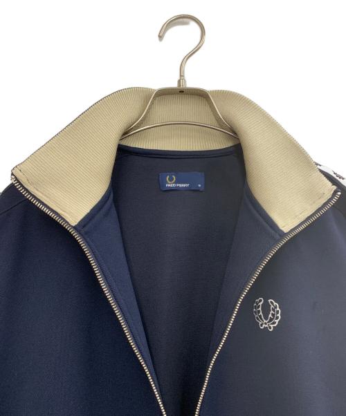 FRED PERRY（フレッドペリー）FRED PERRY (フレッドペリー) トラックジャケット ネイビー サイズ:10の古着・服飾アイテム