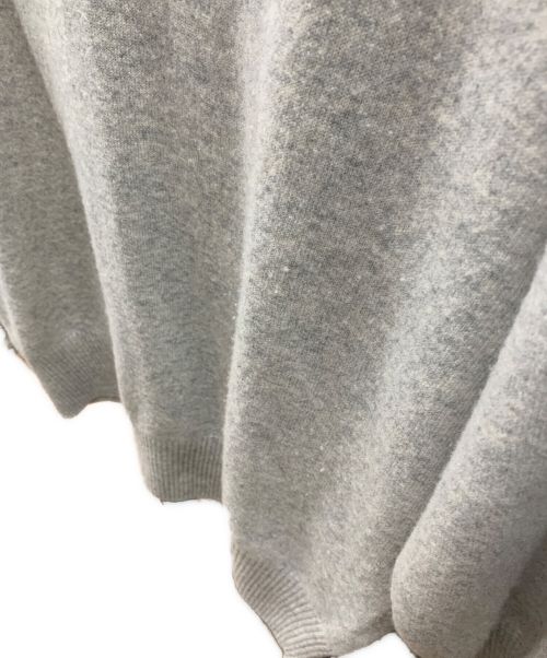 ebure（エブール）ebure (エブール) カシミヤニット ライトグレー サイズ:SIZE FREEの古着・服飾アイテム