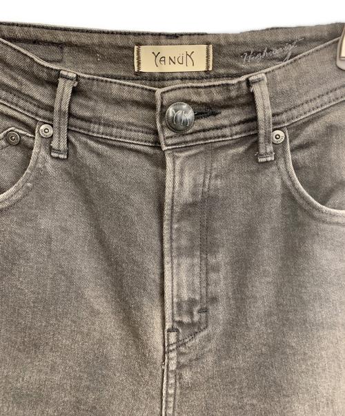 YANUK（ヤヌーク）YANUK (ヤヌーク) デニムパンツ ブラック サイズ:25の古着・服飾アイテム