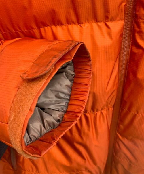 mont-bell（モンベル）mont-bell (モンベル) パーマフロストダウンパーカ オレンジ サイズ:XLの古着・服飾アイテム