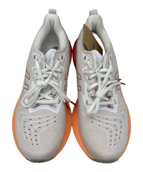 asics（アシックス）asics (アシックス) NOVABLAST ホワイト×オレンジ サイズ:27の古着・服飾アイテム