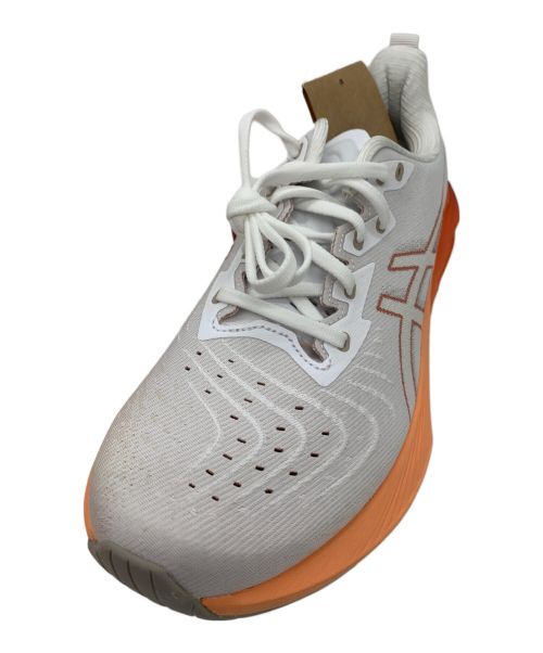 asics（アシックス）asics (アシックス) NOVABLAST ホワイト×オレンジ サイズ:27の古着・服飾アイテム