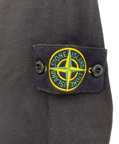 STONE ISLAND（ストーンアイランド）STONE ISLAND (ストーンアイランド) 刺繍ロゴジップパーカー ブラック サイズ:3XLの古着・服飾アイテム
