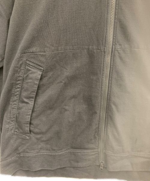 STONE ISLAND（ストーンアイランド）STONE ISLAND (ストーンアイランド) 刺繍ロゴジップパーカー ブラック サイズ:3XLの古着・服飾アイテム