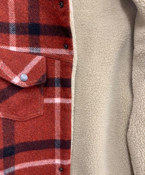 NUDIE JEANS（ヌーディー・ジーンズ）NUDIE JEANS (ヌーディー・ジーンズ) 裏ボアジャケット レッド×ベージュ サイズ:Mの古着・服飾アイテム