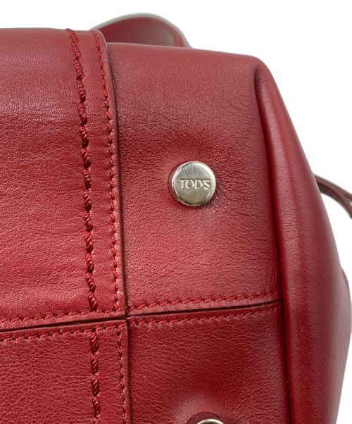 TOD'S（トッズ）TOD'S (トッズ) 2WAYバッグ レッドの古着・服飾アイテム