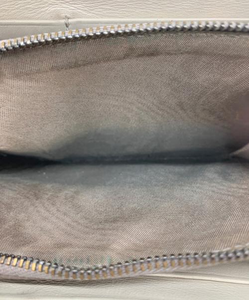 BOTTEGA VENETA（ボッテガベネタ）BOTTEGA VENETA (ボッテガベネタ) 長財布 ベージュの古着・服飾アイテム