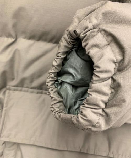 Snow peak（スノーピーク）Snow peak (スノーピーク) 焚火スペック/ダウンジャケット カーキ サイズ:Lの古着・服飾アイテム