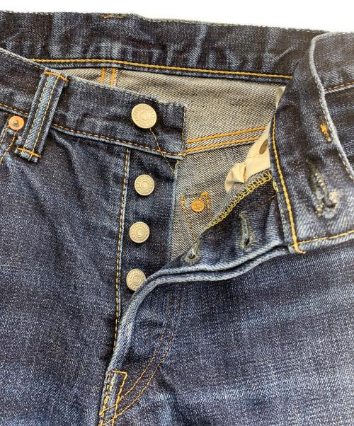 MOMOTARO JEANS（桃太郎ジーンズ）MOMOTARO JEANS (桃太郎ジーンズ) 出陣ナローテーパード デニムパンツ インディゴ サイズ:W30の古着・服飾アイテム