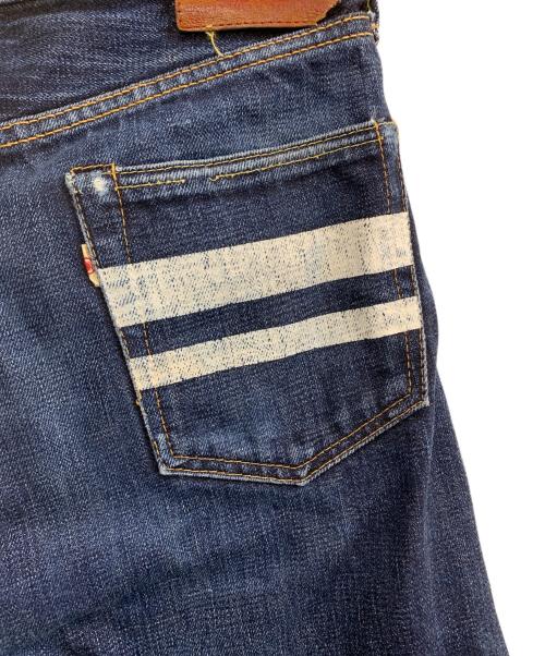 MOMOTARO JEANS（桃太郎ジーンズ）MOMOTARO JEANS (桃太郎ジーンズ) 出陣ナローテーパード デニムパンツ インディゴ サイズ:W30の古着・服飾アイテム