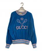 GUCCIグッチ）の古着「テニスロゴモチーフ刺繍ベロアスウェットプルオーバー」｜ブルー×ピンク