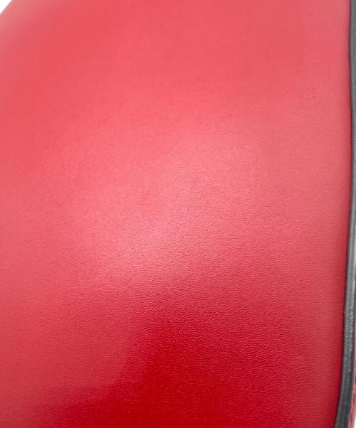 GUCCI（グッチ）GUCCI (グッチ) ショルダーバッグ ウェビングビー レッドの古着・服飾アイテム