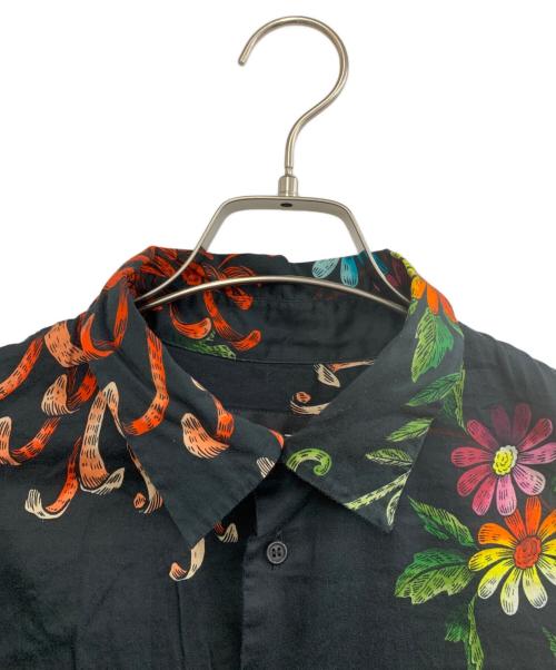 DSQUARED2（ディースクエアード）DSQUARED2 (ディースクエアード) デザインシャツ ブラック×レッド×グリーン サイズ:46の古着・服飾アイテム