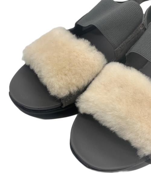 UGG（アグ）UGG (アグ) シルバーレイクサンダル グレー サイズ:25の古着・服飾アイテム