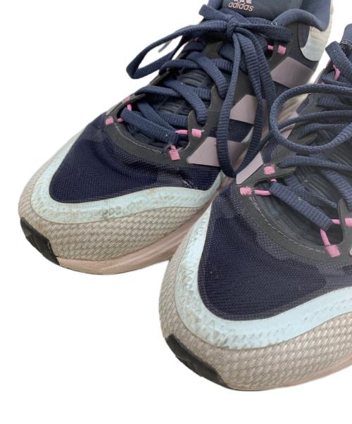 adidas（アディダス）adidas (アディダス) ランニングシューズ ネイビー×アイボリー サイズ:24の古着・服飾アイテム