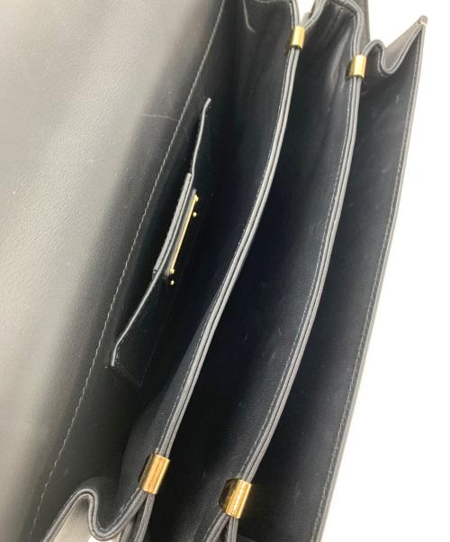 Salvatore Ferragamo（サルヴァトーレ フェラガモ）Salvatore Ferragamo (サルヴァトーレ フェラガモ) ショルダーバッグ ブラック×ホワイトの古着・服飾アイテム