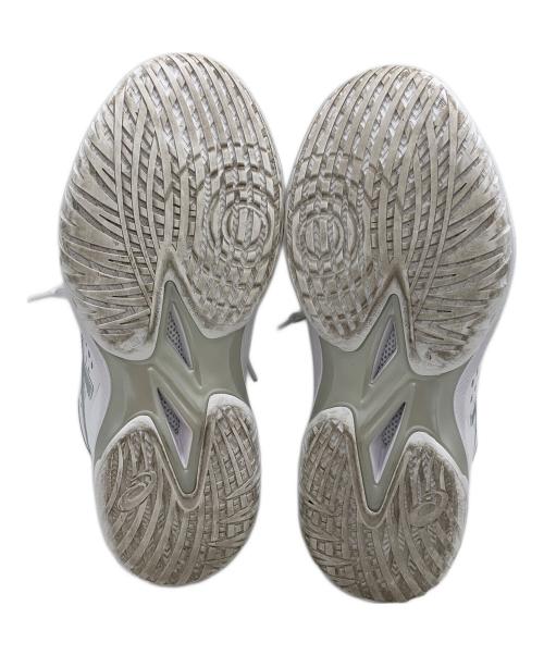 asics（アシックス）asics (アシックス) バスケットボールシューズ ホワイト サイズ:25の古着・服飾アイテム