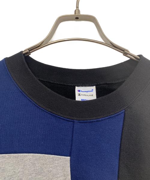 Champion（チャンピオン）Champion (チャンピオン) ANREALAGE (アンリアレイジ) クルーネックスウェット ブラック×ブルー サイズ:Mの古着・服飾アイテム