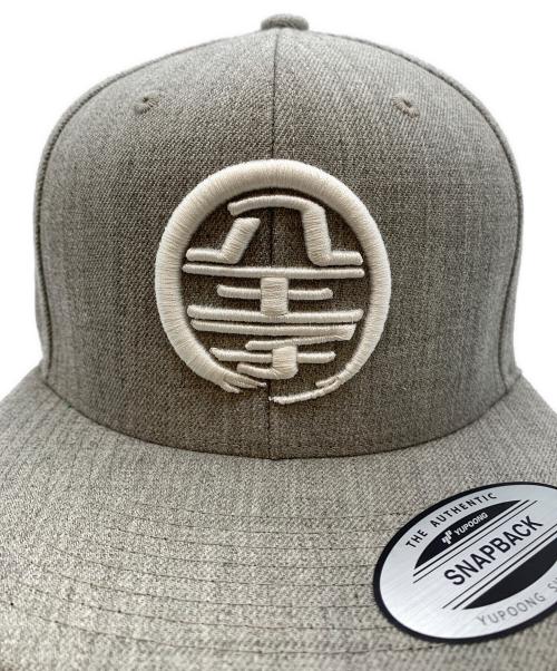 FREELY//H（FREELY//H）FREELY//H (FREELY//H) キャップ グレーの古着・服飾アイテム