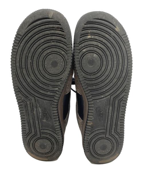 NIKE（ナイキ）NIKE (ナイキ) スニーカー AIR FORCE1 ブラック サイズ:27の古着・服飾アイテム