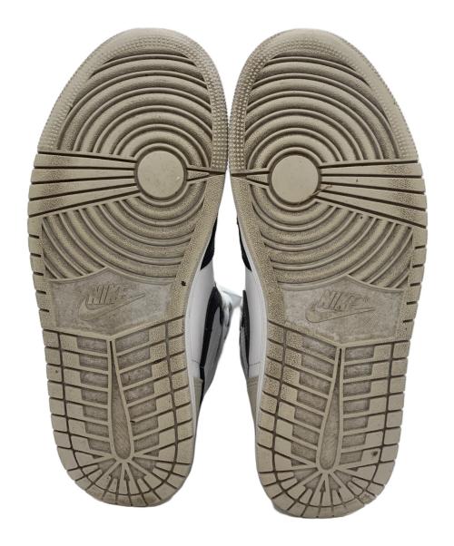 NIKE（ナイキ）NIKE (ナイキ) AIR JORDAN 1 RETRO HIGH ホワイト×ブラック サイズ:26.5の古着・服飾アイテム