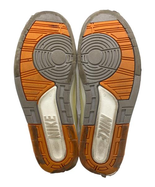 NIKE（ナイキ）NIKE (ナイキ) AIR JORDAN 2 RETRO LOW ホワイト×オレンジ サイズ:27の古着・服飾アイテム