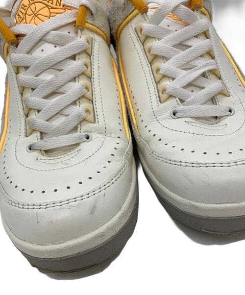 NIKE（ナイキ）NIKE (ナイキ) AIR JORDAN 2 RETRO LOW ホワイト×オレンジ サイズ:27の古着・服飾アイテム