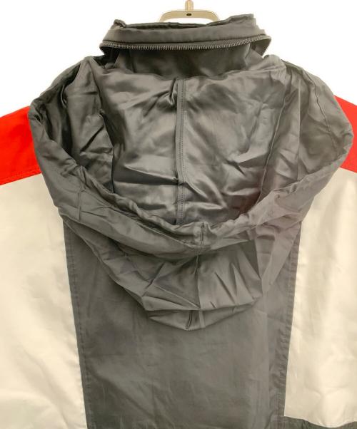 NIKE（ナイキ）NIKE (ナイキ) ナイロンジャケット ブラック×レッド サイズ:Mの古着・服飾アイテム