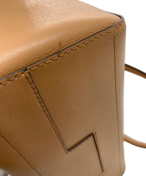 TORY BURCH（トリーバーチ）TORY BURCH (トリーバーチ) ハンドバッグ ベージュの古着・服飾アイテム