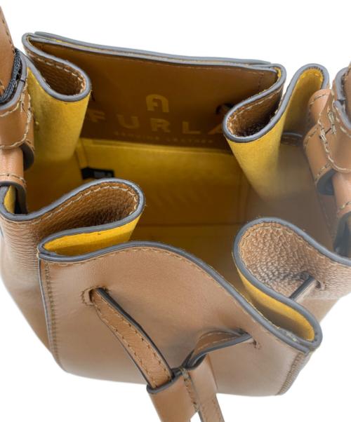 FURLA（フルラ）FURLA (フルラ) ショルダ-巾着バッグ ブラウンの古着・服飾アイテム